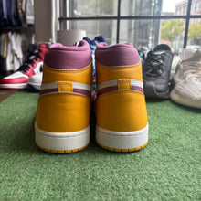 Load image into Gallery viewer, Jordan Brotherhood 1s Size 10.5
