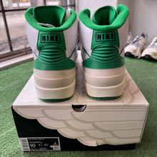 Load image into Gallery viewer, Jordan Lucky Green 2s Size 10
