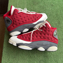 Load image into Gallery viewer, Jordan Red Flint 13s Size 8
