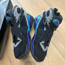 Load image into Gallery viewer, Jordan Aqua 8s Size 8
