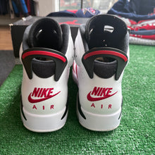 Load image into Gallery viewer, Jordan Carmine 6s Size 11
