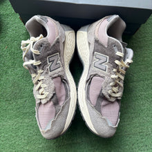 Load image into Gallery viewer, New Balance Protection Pack Lunar Year 2002Rs Size 10
