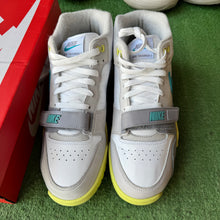 Load image into Gallery viewer, Nike Air Trainer 1s Size 11

