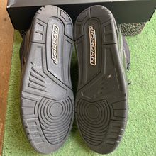 Load image into Gallery viewer, Jordan Black Cat 3s Size 10.5
