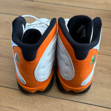 Load image into Gallery viewer, Jordan Starfish 13s Size 12
