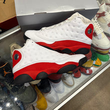 Load image into Gallery viewer, Jordan Chicago 13s Size 10.5
