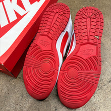 Load image into Gallery viewer, Nike Championship Low Dunks Size 8.5
