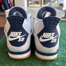 Load image into Gallery viewer, Jordan SB Navy 4s Size 9.5
