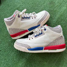 Load image into Gallery viewer, Jordan International 3s Size 6.5Y
