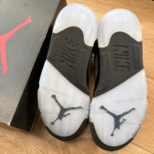 Load image into Gallery viewer, Jordan Reimagined Metallic 5s Size 10.5
