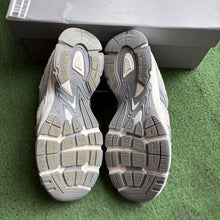 Load image into Gallery viewer, Balenciaga Phantom Sneakers Size 45
