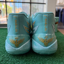 Load image into Gallery viewer, Puma Lunar New Year LaMelo Ball MB.02s Size 11
