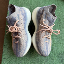 Load image into Gallery viewer, Adidas Yeezy Mist 380s Size 7
