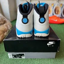 Load image into Gallery viewer, Jordan Powder Blue 9s Size 9
