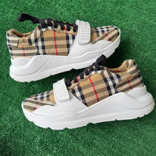 Load image into Gallery viewer, Burberry Ramsey Vintage Chuck Sneakers Size 41
