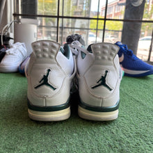 Load image into Gallery viewer, Jordan Oxidized Green 4s Size 11
