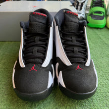 Load image into Gallery viewer, Jordan Black Toe 14s Size 8
