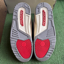 Load image into Gallery viewer, Jordan Muslin 3s Size 12
