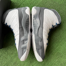 Load image into Gallery viewer, Jordan Flint 9s Size 12

