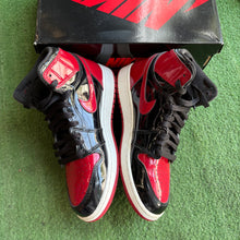 Load image into Gallery viewer, Jordan Patent 1s Size 7Y

