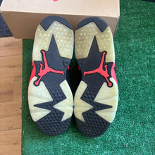 Load image into Gallery viewer, Jordan Salesman 6s Size 10.5

