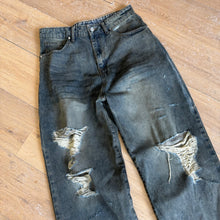 Load image into Gallery viewer, Basketcase Denim Size 32
