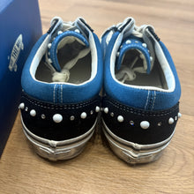 Load image into Gallery viewer, Vans Pearlized Navy Old Skool 36s Size 12
