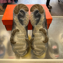 Load image into Gallery viewer, Nike Air Vapormax 2021s Size 9.5W/8M
