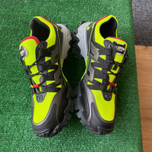 Load image into Gallery viewer, Valentino Lows Size 46

