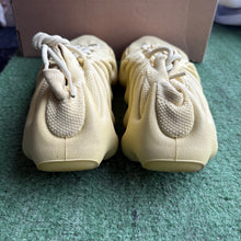 Load image into Gallery viewer, Adidas Yeezy Sulfur 450s Size 9.5
