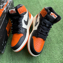 Load image into Gallery viewer, Jordan Shattered Backboard 1s Size 6.5Y
