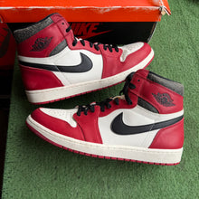 Load image into Gallery viewer, Jordan Lost and Found 1s Size 12
