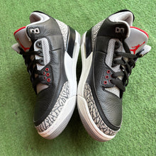 Load image into Gallery viewer, Jordan Black Cement 3s Size 9
