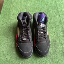 Load image into Gallery viewer, Jordan Top 3 5s Size 8
