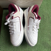 Load image into Gallery viewer, Jordan Cherrywood Low 2s Size 8
