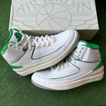 Load image into Gallery viewer, Jordan 2 Lucky Green Size 8.5
