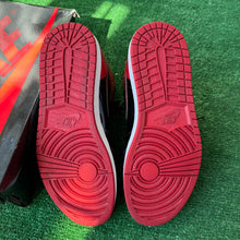 Load image into Gallery viewer, Jordan Patent Bred 1s Size 11
