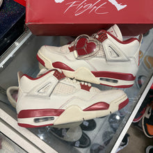 Load image into Gallery viewer, Jordan Valentines Day 4s Size 9.5W/8M
