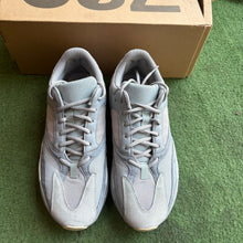 Load image into Gallery viewer, Yeezy Inertia Boost 700s Size 11.5

