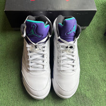 Load image into Gallery viewer, Jordan Grape 5s Size 12
