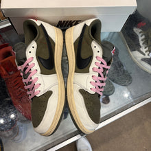 Load image into Gallery viewer, Jordan Travis Scott Medium Olive Low 1s Size 10.5
