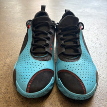 Load image into Gallery viewer, Adidas D.O.N Issue 5s Size 11
