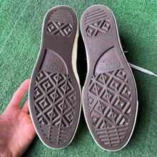 Load image into Gallery viewer, CDG Converse Lows Size 11
