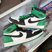 Load image into Gallery viewer, Jordan Lucky Green 1s Size 11
