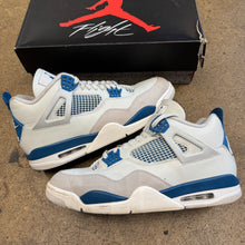Load image into Gallery viewer, Jordan Military Blue 4s Size 13

