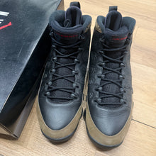 Load image into Gallery viewer, Jordan Olive 9s Size 10.5
