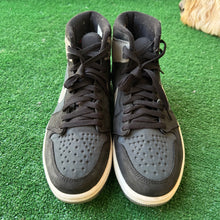 Load image into Gallery viewer, Jordan Gore-Tex Black Particle Grey 1s Size 10.5
