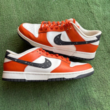 Load image into Gallery viewer, Nike Burnt Sunrise Low Dunks Size 12W/10.5M
