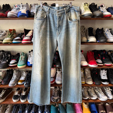 Load image into Gallery viewer, Acne Studios Painter Denim Size 36/34
