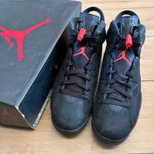 Load image into Gallery viewer, Jordan Infrared 6s Size 10

